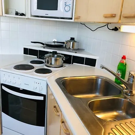 54 Square Meters In The Center Of Turku, Near The Mall, Shopping Center, Church, Square Aura شقة